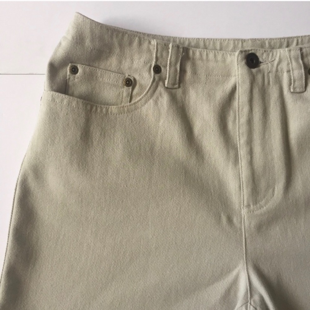Liz Claiborne Bermuda Short Beige Size 10 - Picture 4 of 7